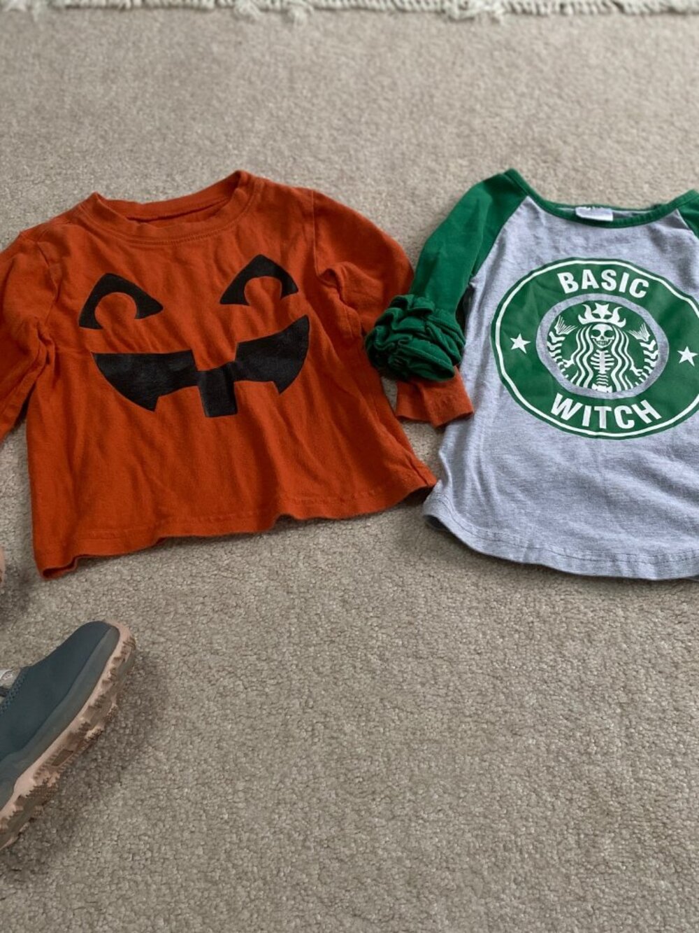 Basic Witch and Pumpkin Tee Size 18 months XS Plus Snow Boots Size 5